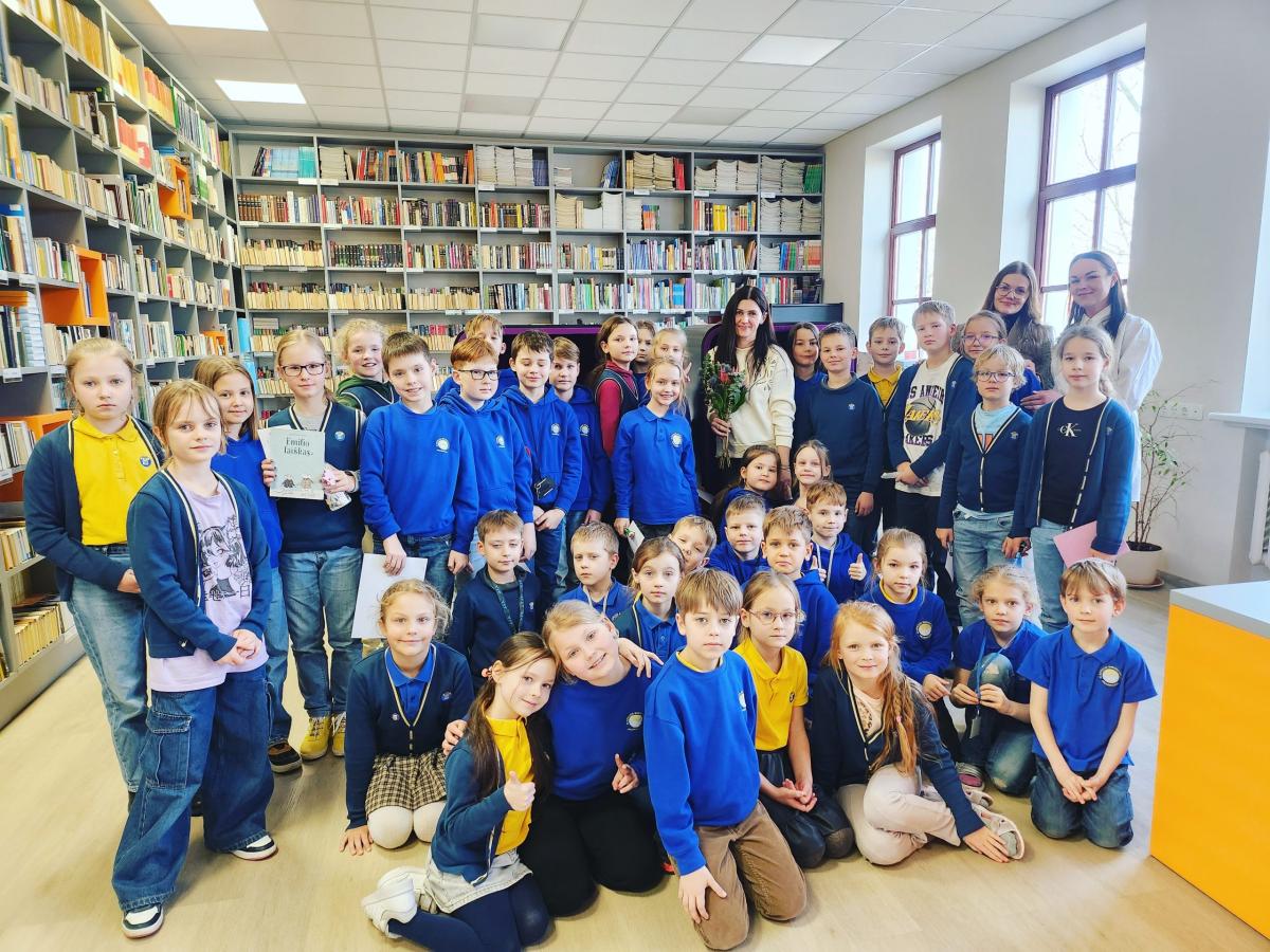 Rašytojos Ignės Zarambaitės vizitas progimnazijos bibliotekoje 